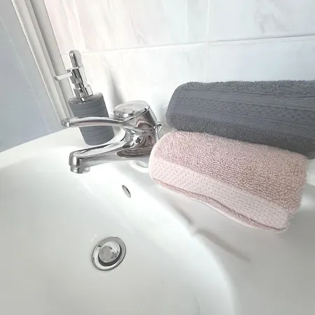 Stein-16 Zum Prinzenweg 아파트